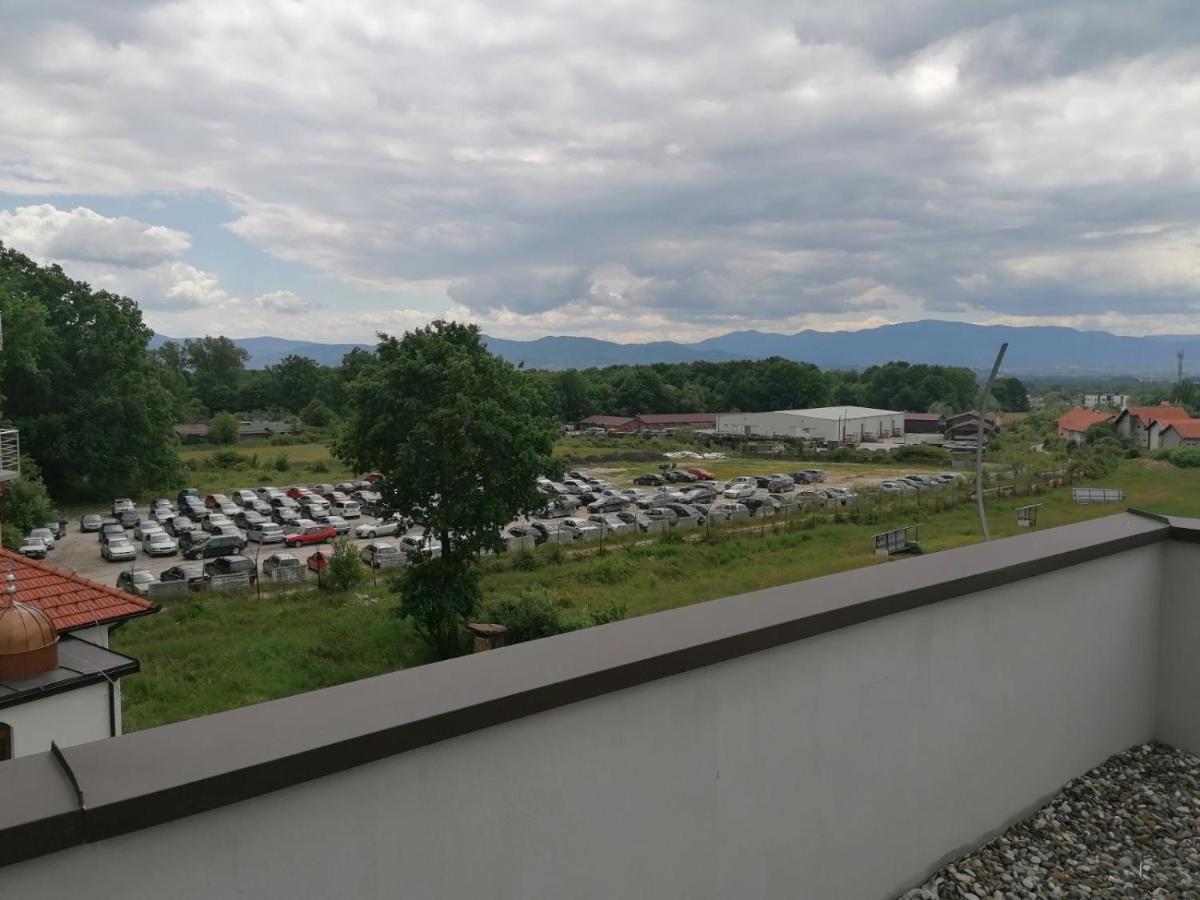 Apartmani Imamovic Dubrave Gornje Экстерьер фото
