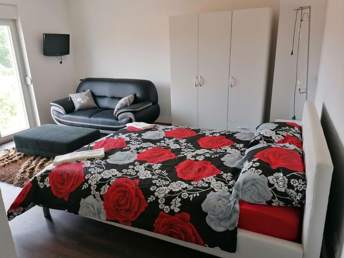 Apartmani Imamovic Dubrave Gornje Экстерьер фото